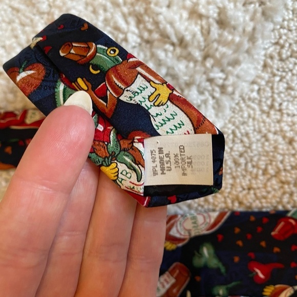 Tabasco Sauce Dancing Bottles Silk Fun Tie - Picture 5 of 6